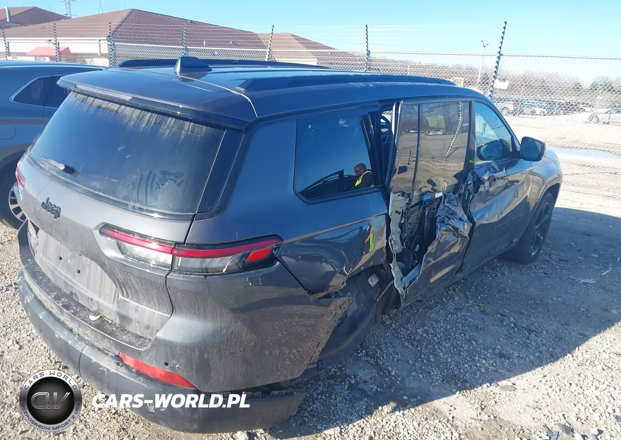 2024 Jeep Grand Cherokee L Altitude X 4X4 VIN:1C4RJKAG6R8610379 - 4