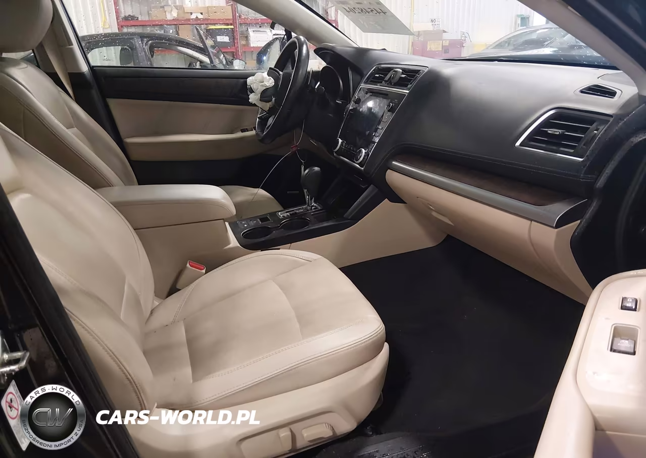 2018 Subaru Outback 2.5I Limited VIN:4S4BSAKC4J3374848 - 5