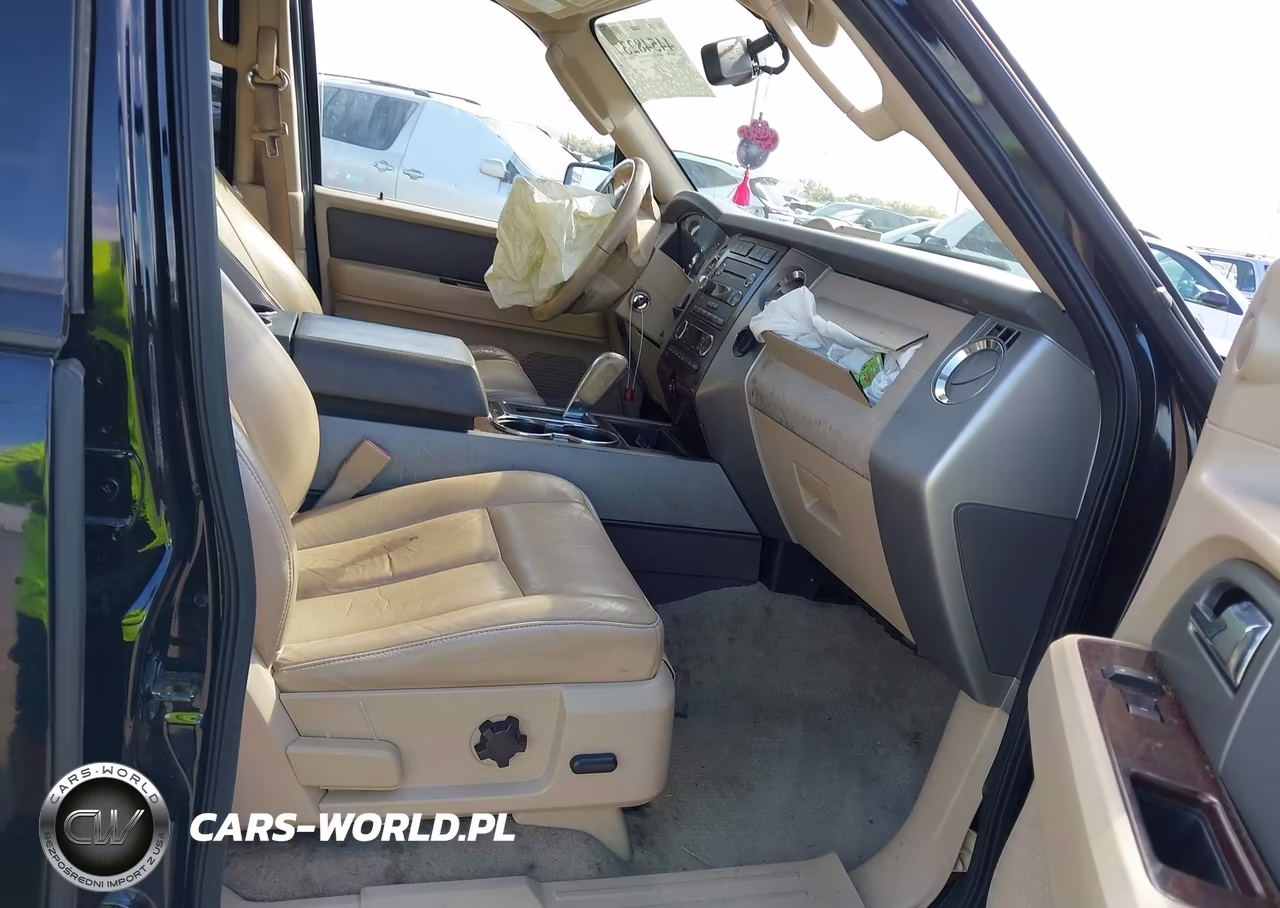2012 Ford Expedition Xlt VIN:1FMJU1H5XCEF04413 - 5