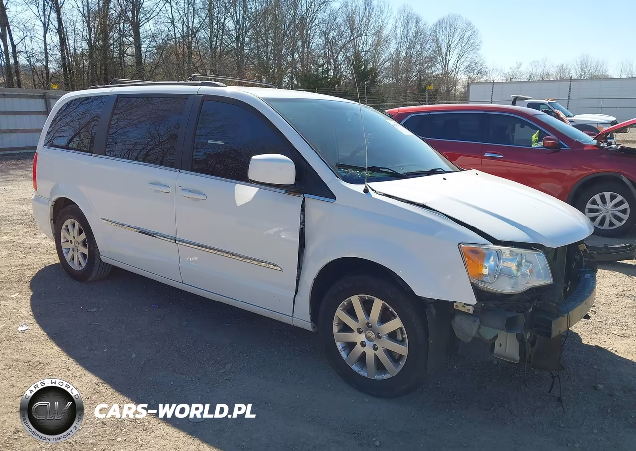 2015 Chrysler Town & Country Touring