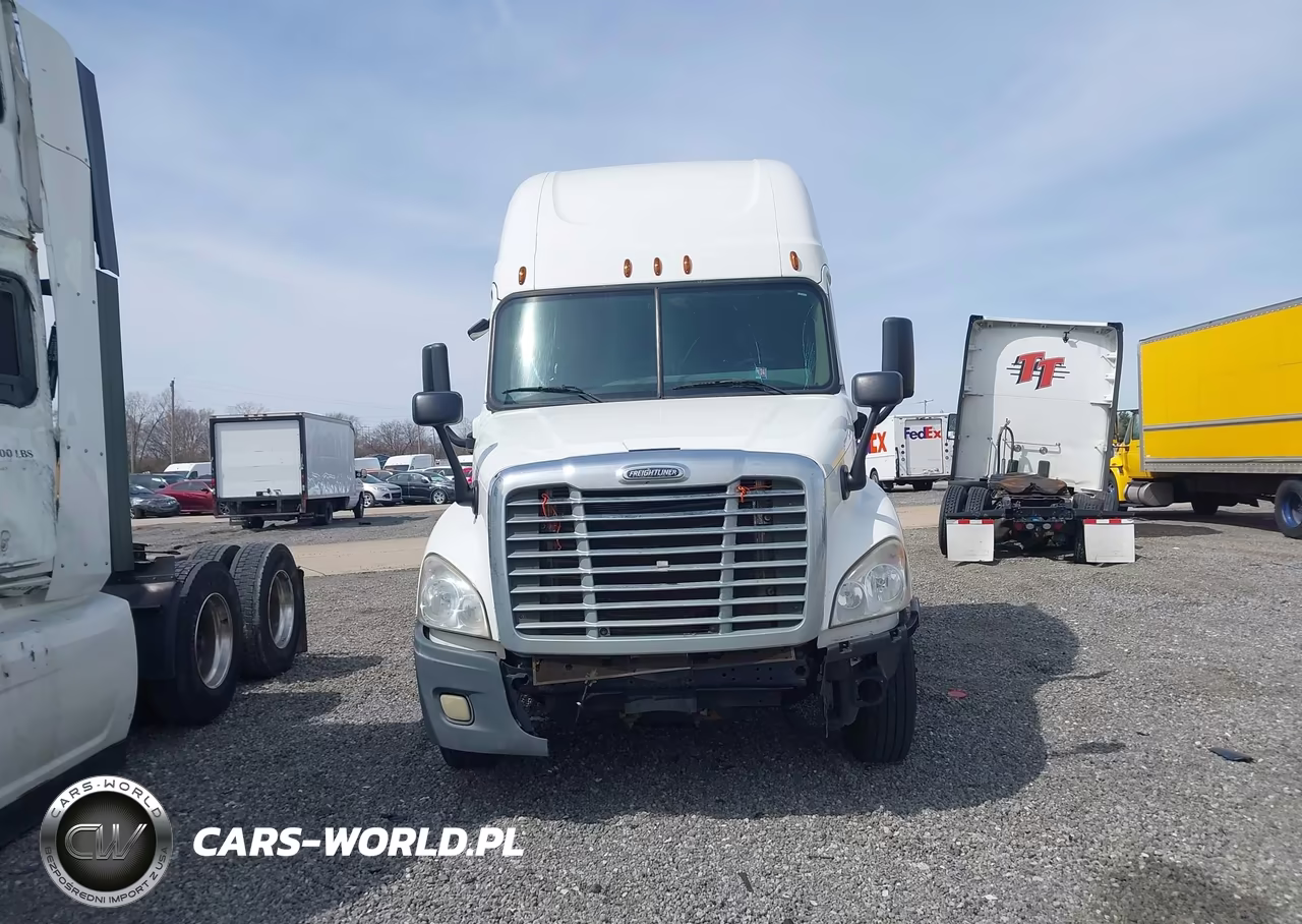 2014 Freightliner Cascadia 125 VIN:3AKJGLDR5ESFJ7486 - 15