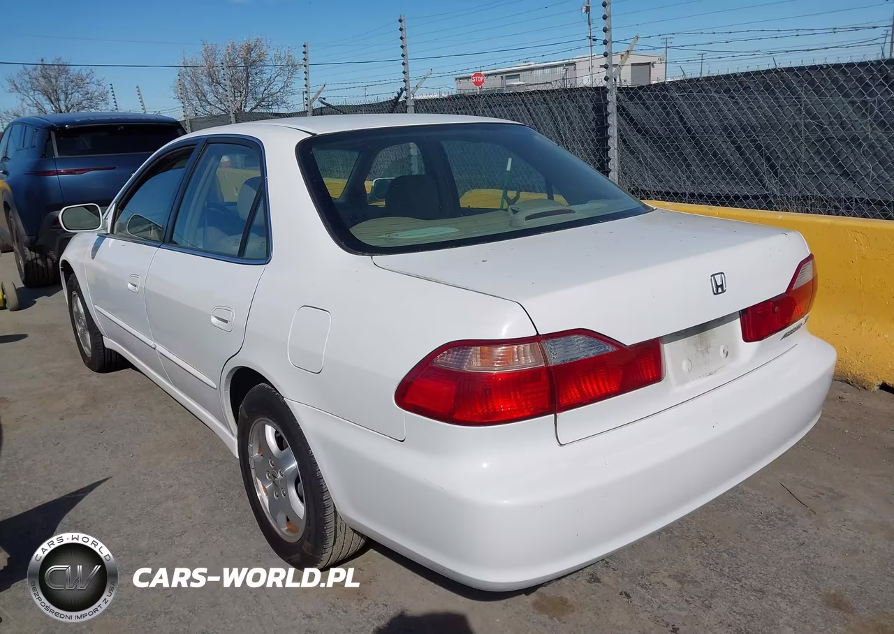 1999 Honda Accord Ex V6 VIN:1HGCG1655XA063828 - 3