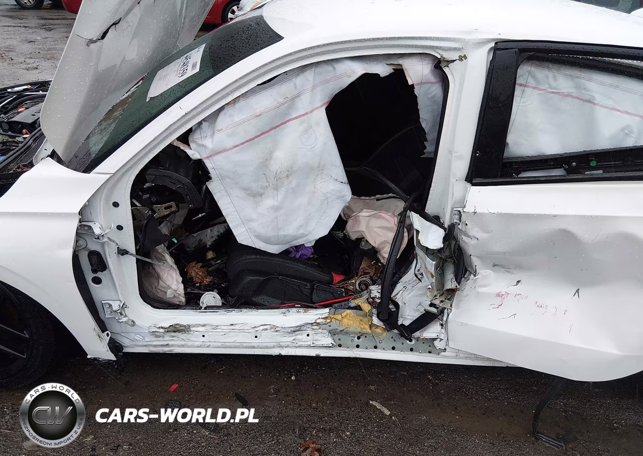 2022 Honda Civic Sport VIN:2HGFE2F57NH556689 - 6