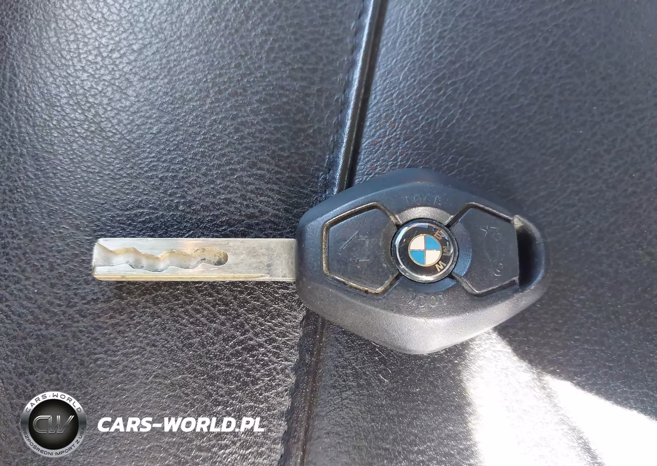 2003 BMW 325I VIN:WBAET37423NJ29420 - 11
