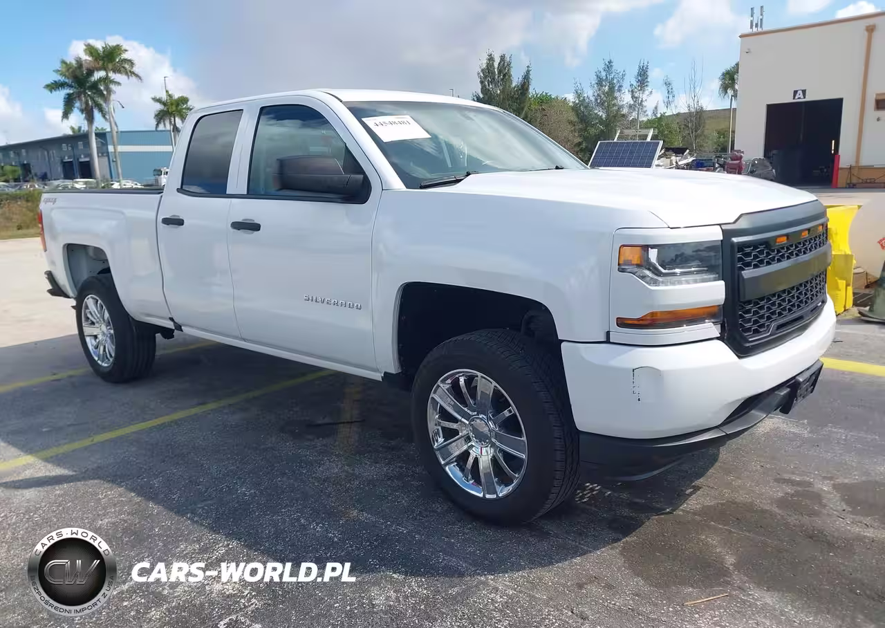 2017 CHEVROLET SILVERADO 1500 CUSTOM