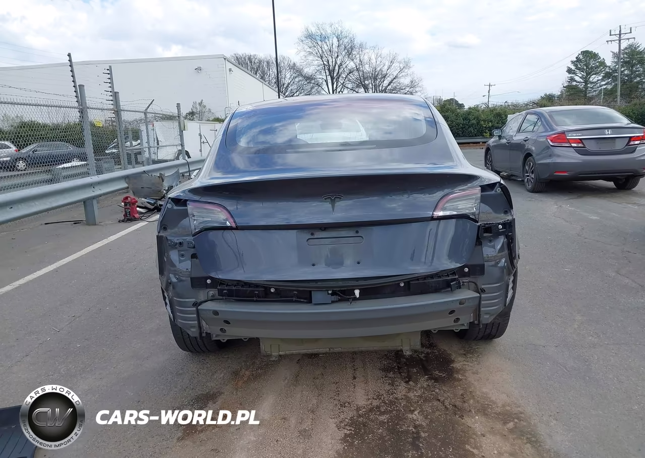 2018 Tesla Model 3 Long Range-Mid Range VIN:5YJ3E1EA2JF013390 - 16