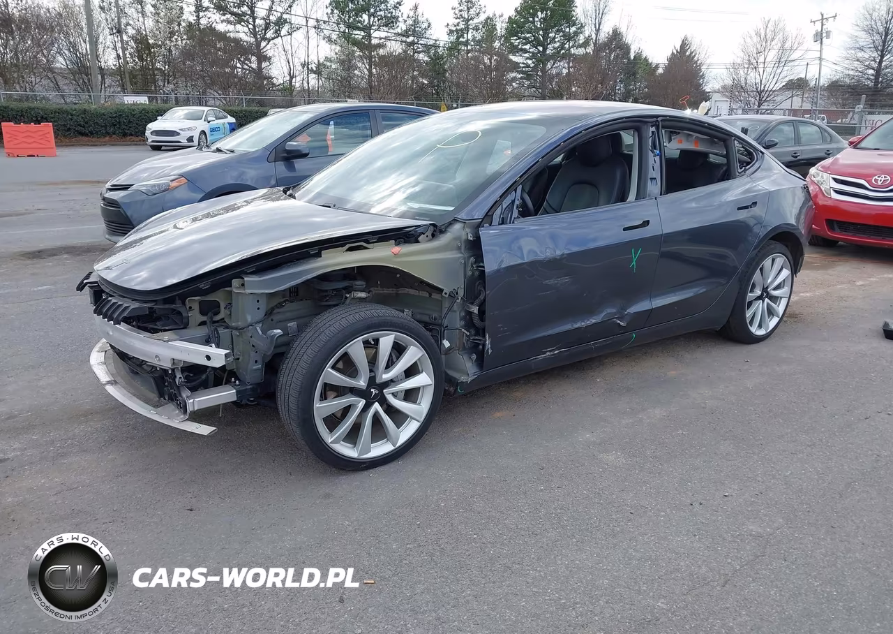 2018 Tesla Model 3 Long Range-Mid Range VIN:5YJ3E1EA2JF013390 - 2