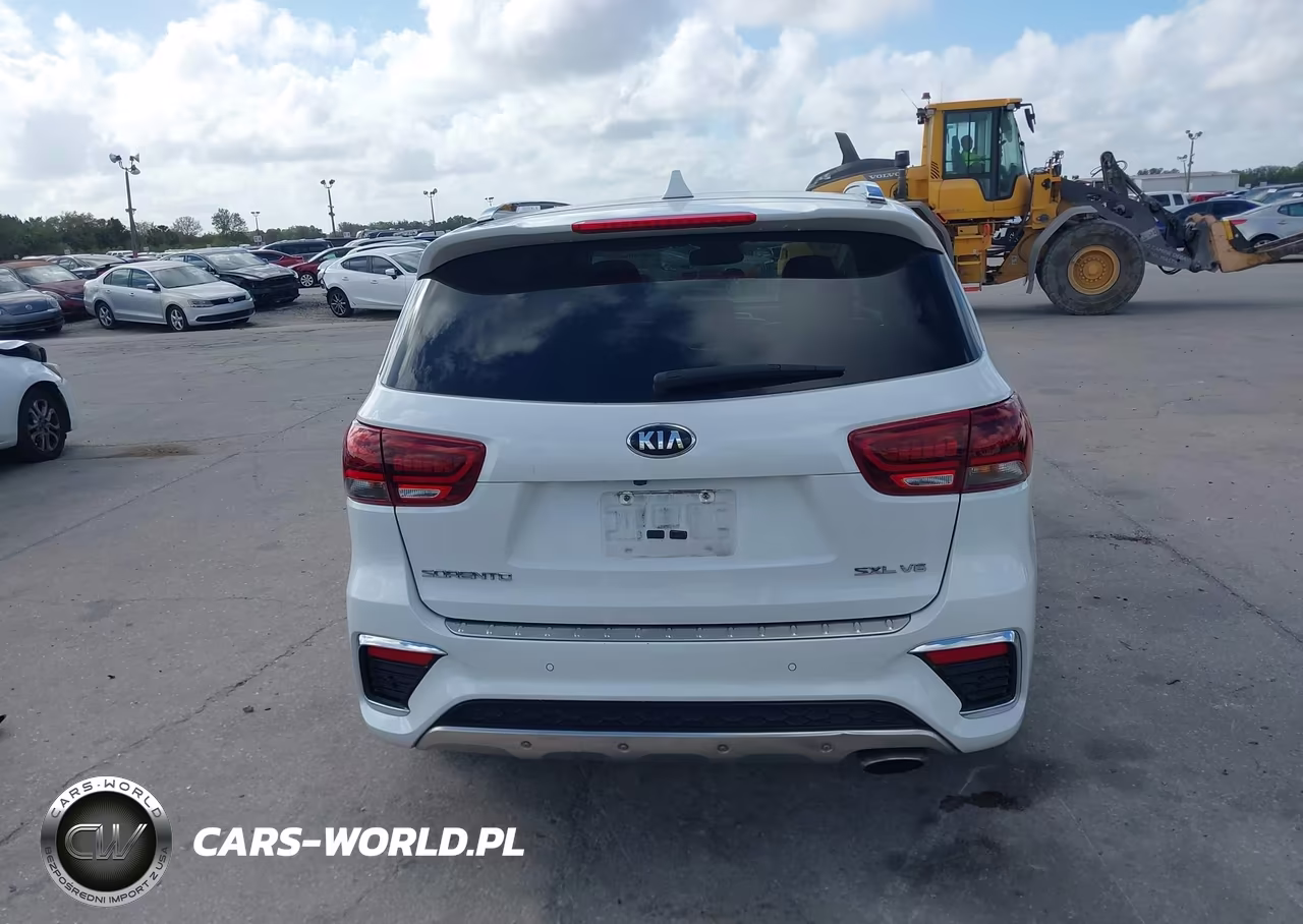 2019 Kia Sorento 3.3L Sxl VIN:5XYPK4A5XKG477588 - 16