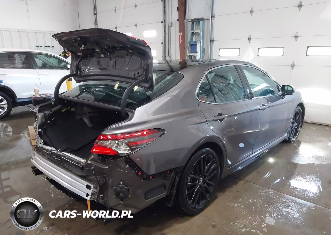 2023 Toyota Camry Xse VIN:4T1K61AK8PU150367 - 4