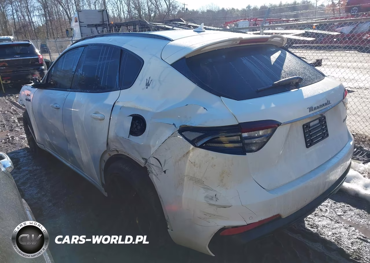 2022 Maserati Levante Modena VIN:ZN661YUM1NX393457 - 3
