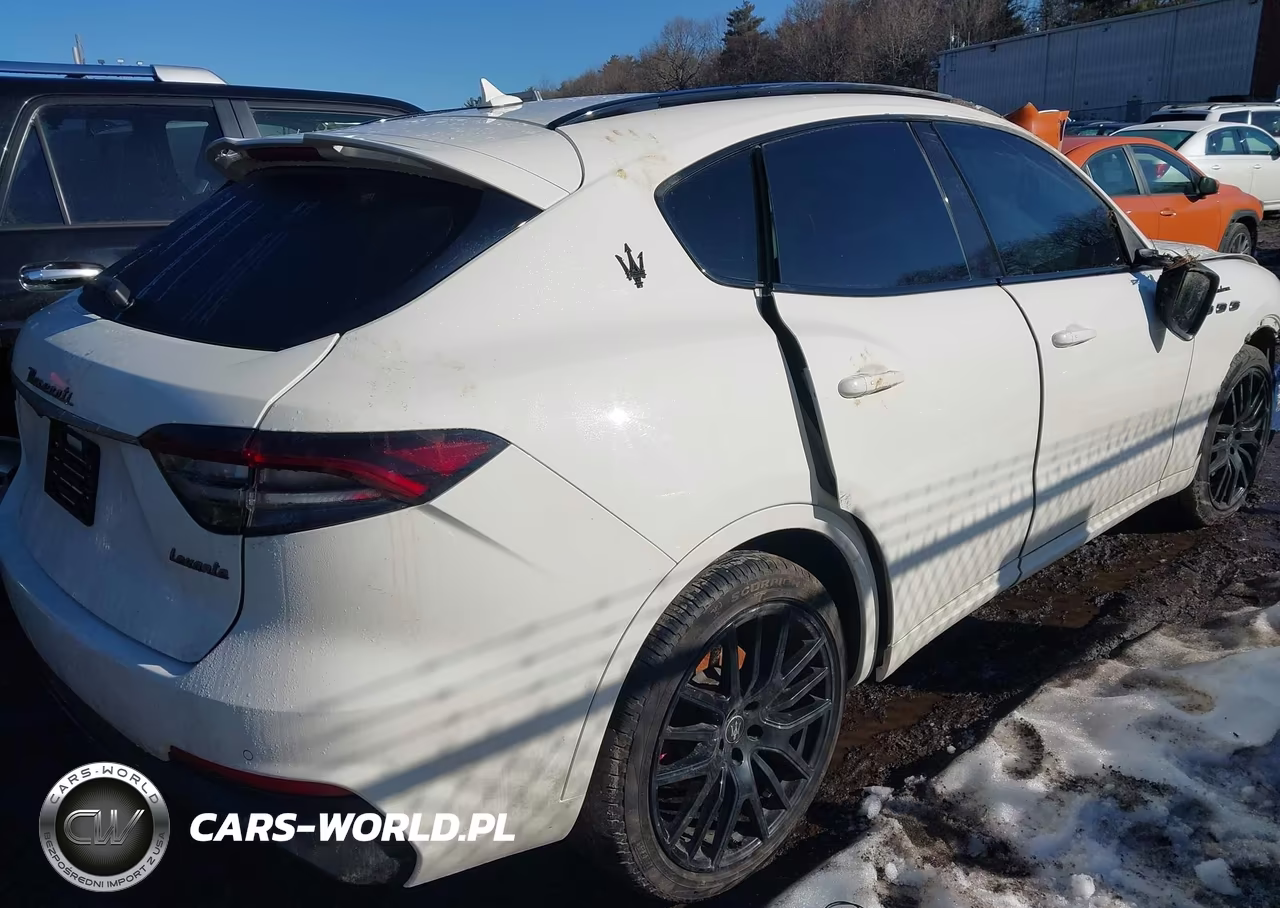2022 Maserati Levante Modena VIN:ZN661YUM1NX393457 - 4