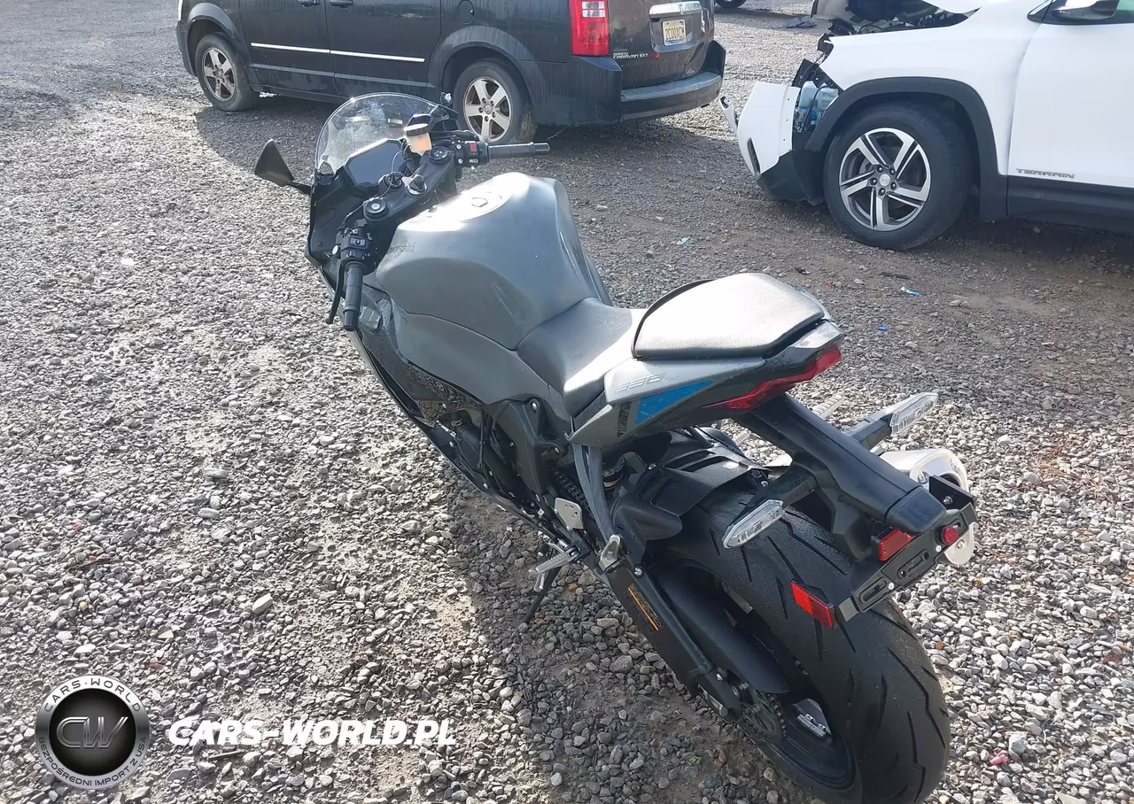 2025 Kawasaki Zx636 K VIN:JKBZXJJ16SA026833 - 3
