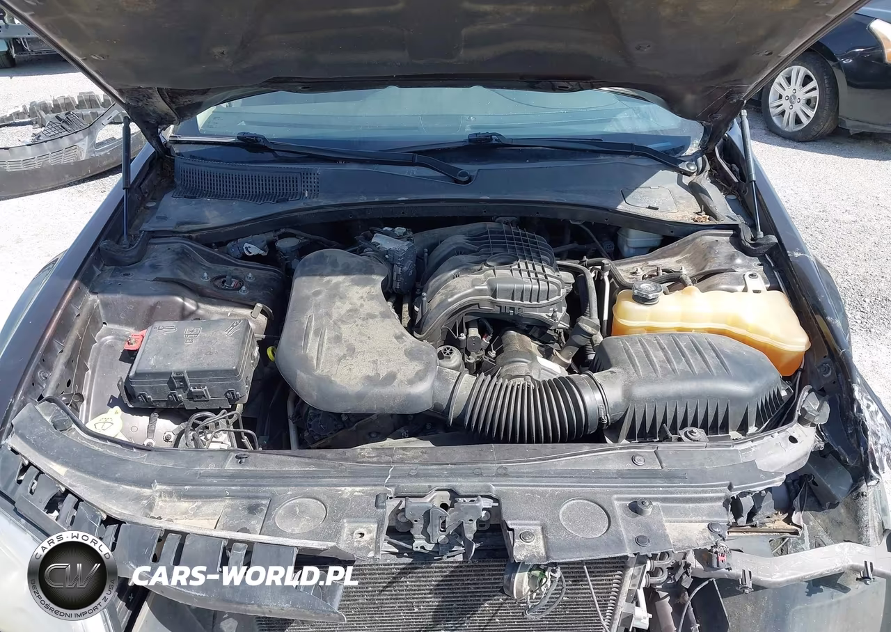 2012 Chrysler 300 VIN:2C3CCAAG6CH264317 - 10