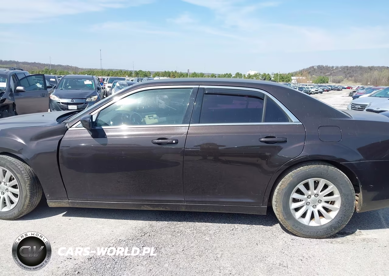 2012 Chrysler 300 VIN:2C3CCAAG6CH264317 - 15