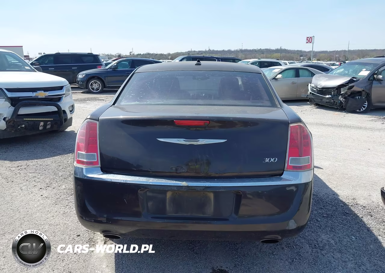2012 Chrysler 300 VIN:2C3CCAAG6CH264317 - 17