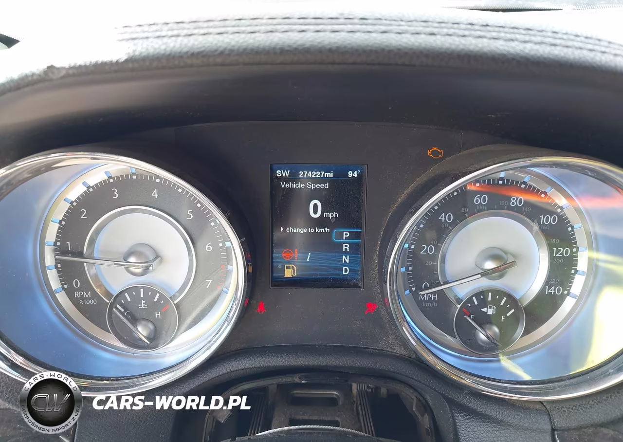 2012 Chrysler 300 VIN:2C3CCAAG6CH264317 - 7