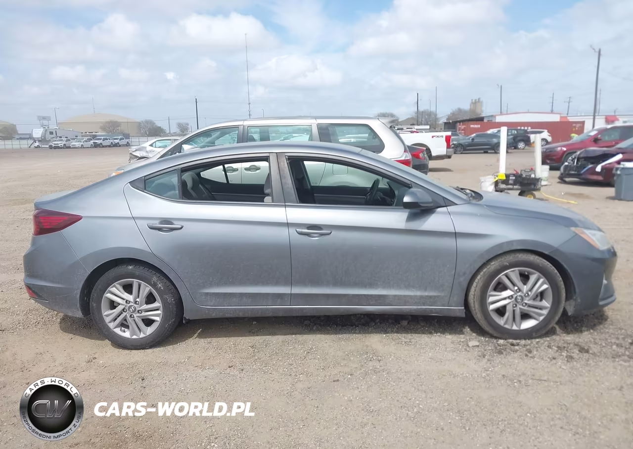 2019 Hyundai Elantra Sel VIN:5NPD84LF4KH435790 - 13