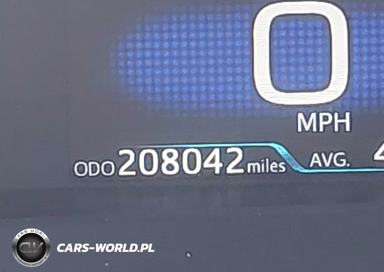 2021 Toyota Prius Le VIN:JTDKAMFU3M3144900 - 16