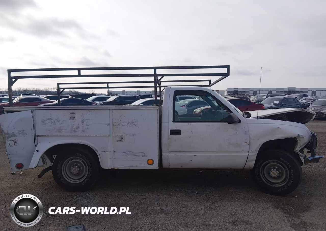 2000 Chevrolet C2500 Chassis VIN:1GBGC24R4YR228069 - 12