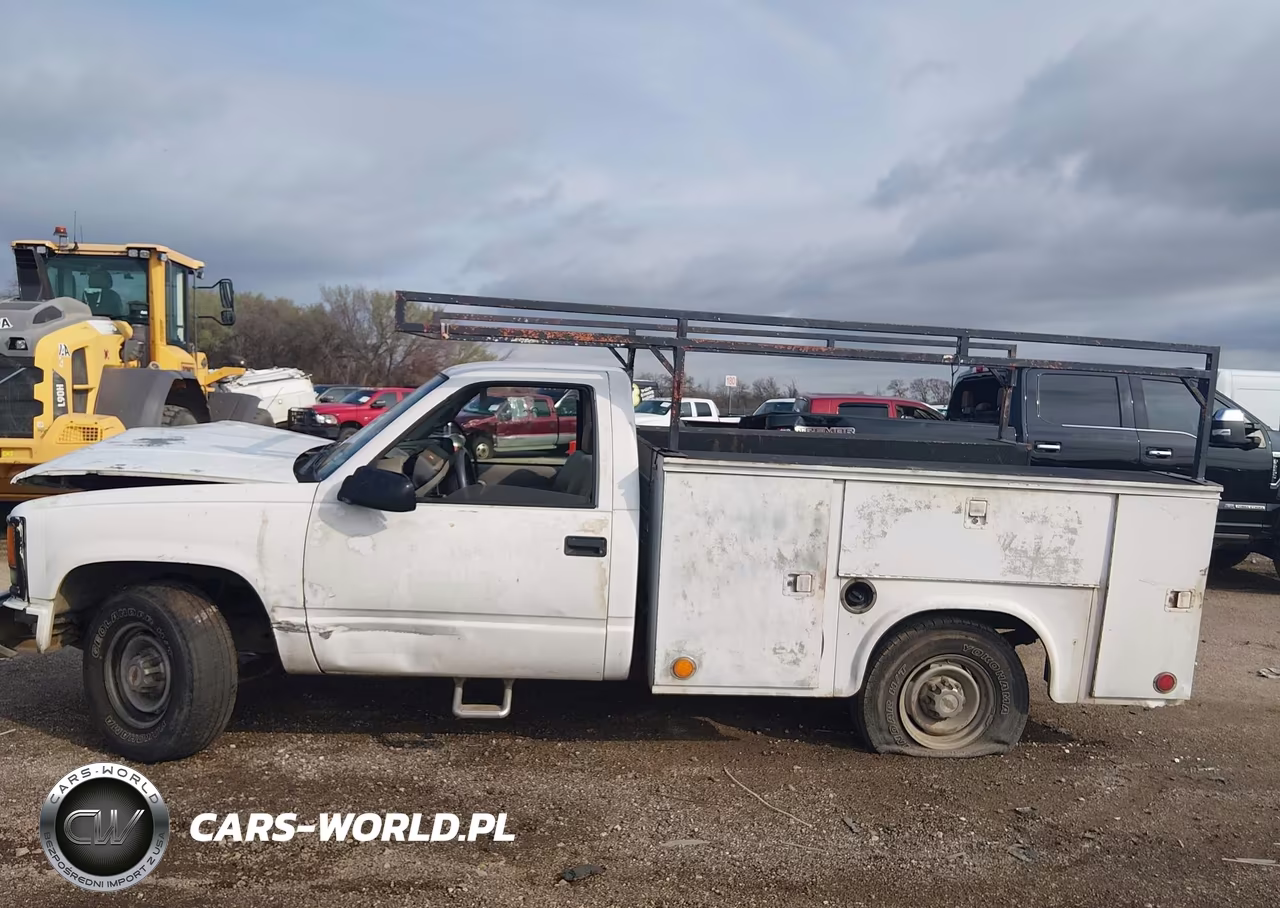 2000 Chevrolet C2500 Chassis VIN:1GBGC24R4YR228069 - 13