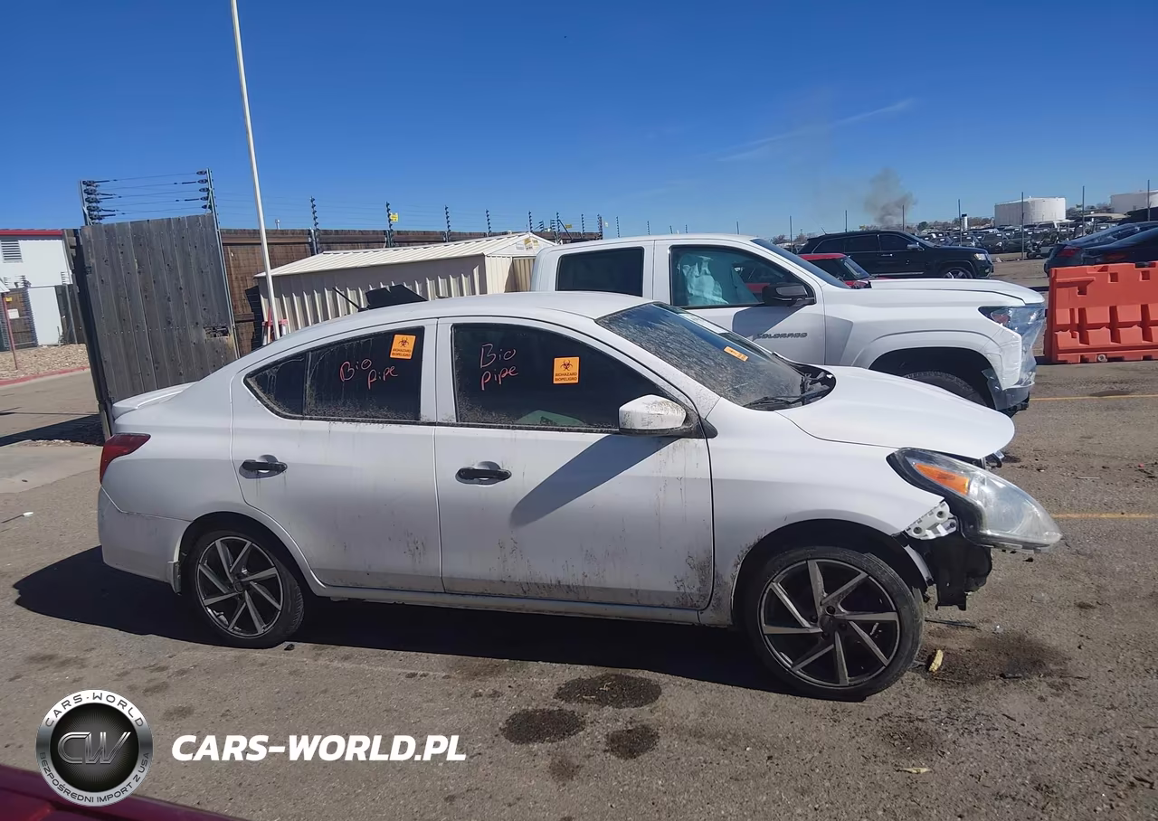 2018 Nissan Versa 1.6 S+ VIN:3N1CN7APXJL842533 - 13