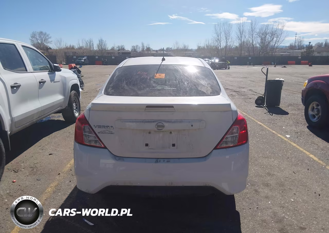 2018 Nissan Versa 1.6 S+ VIN:3N1CN7APXJL842533 - 16