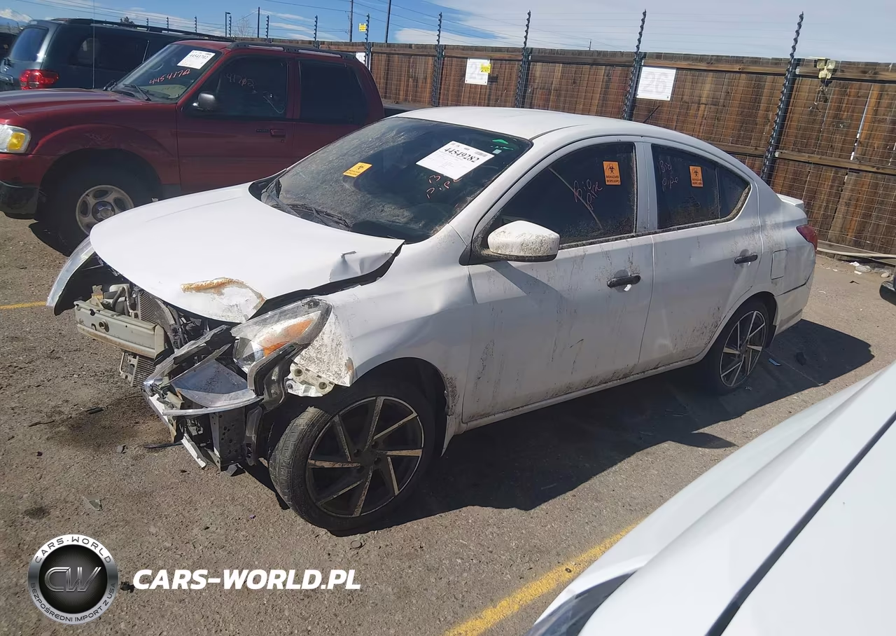2018 Nissan Versa 1.6 S+ VIN:3N1CN7APXJL842533 - 2