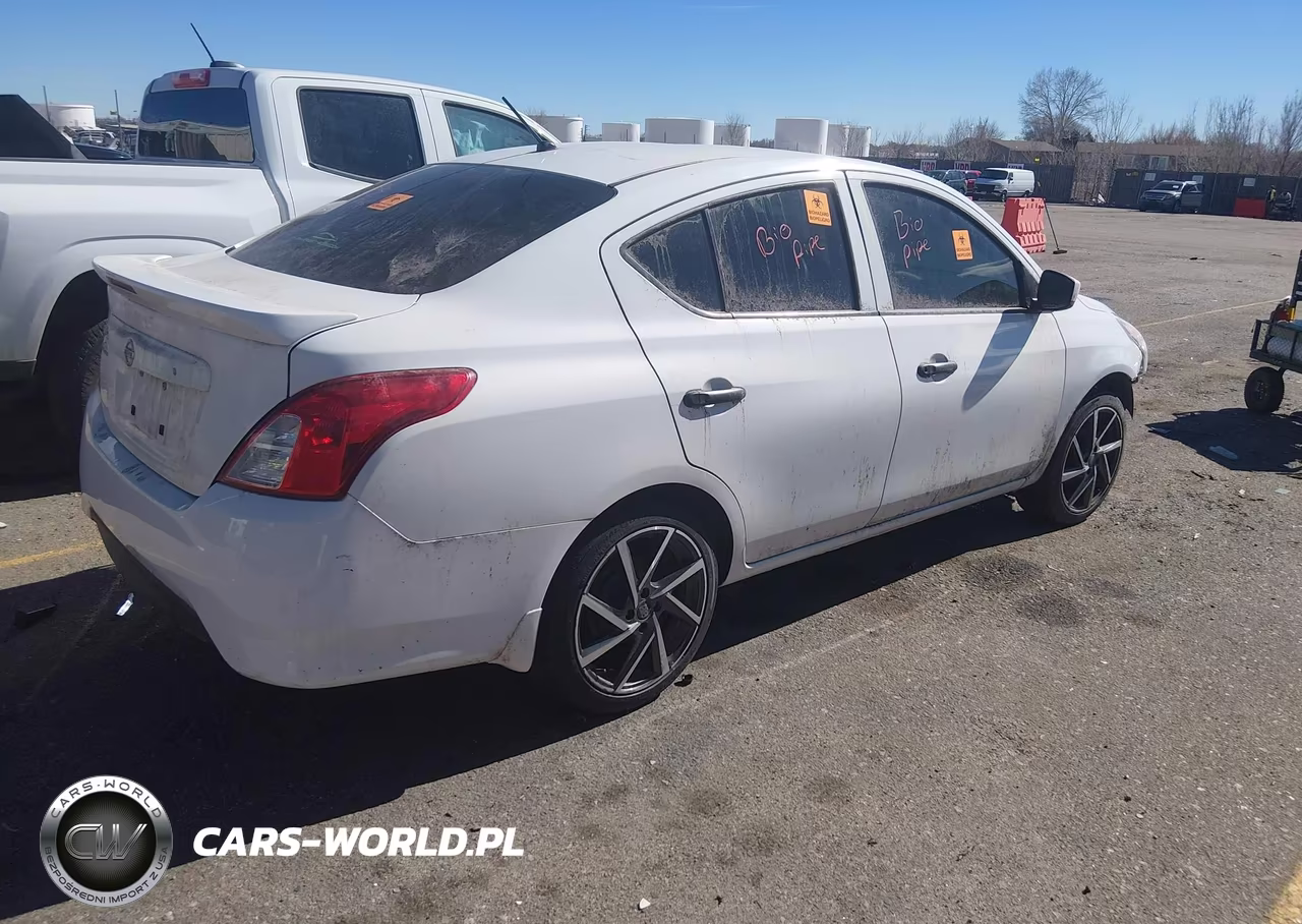 2018 Nissan Versa 1.6 S+ VIN:3N1CN7APXJL842533 - 4