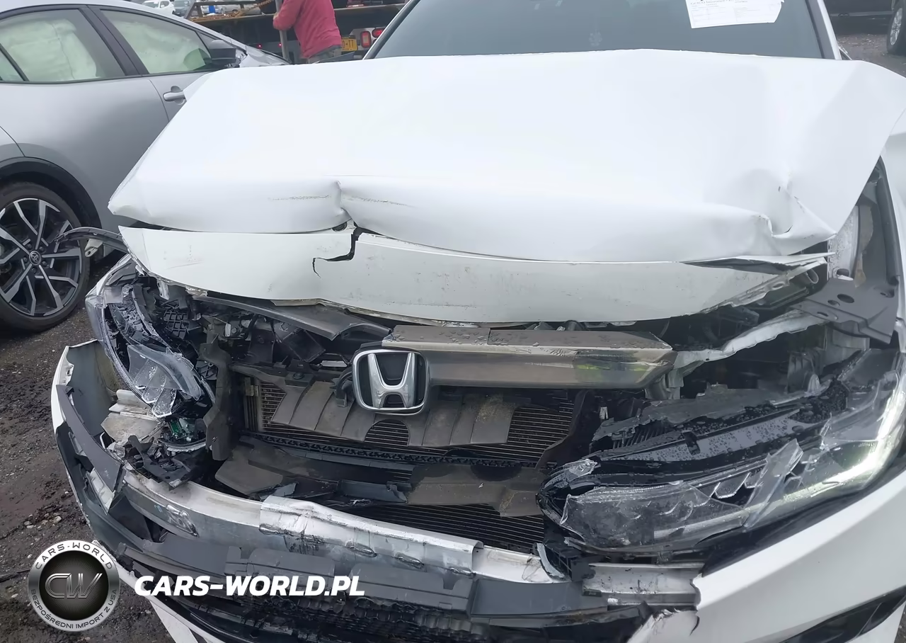 2022 Honda Accord Sport VIN:1HGCV1F33NA076885 - 10