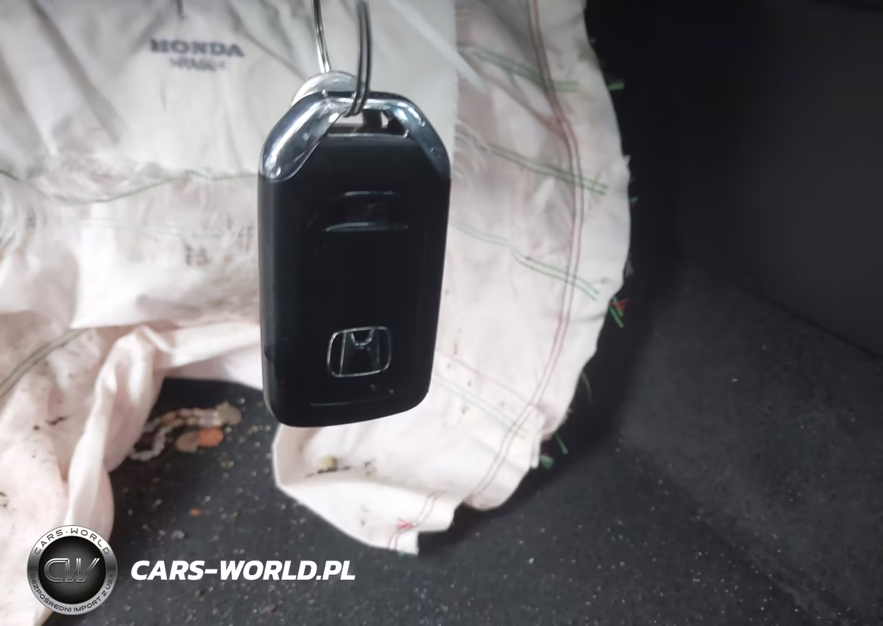 2022 Honda Accord Sport VIN:1HGCV1F33NA076885 - 11