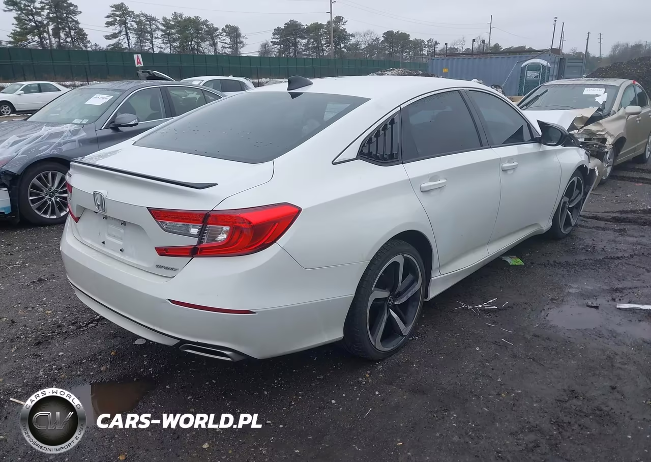 2022 Honda Accord Sport VIN:1HGCV1F33NA076885 - 4