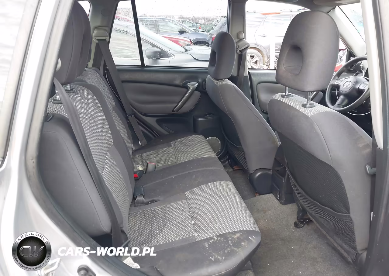 2005 Toyota Rav4 VIN:JTEHD20V256040840 - 8