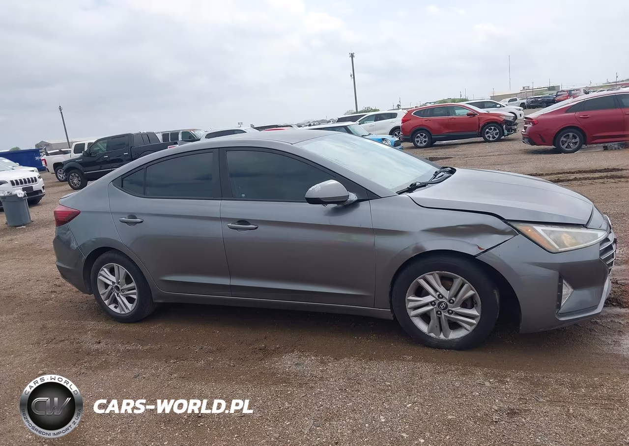 2019 Hyundai Elantra Sel VIN:5NPD84LF5KH408016 - 13