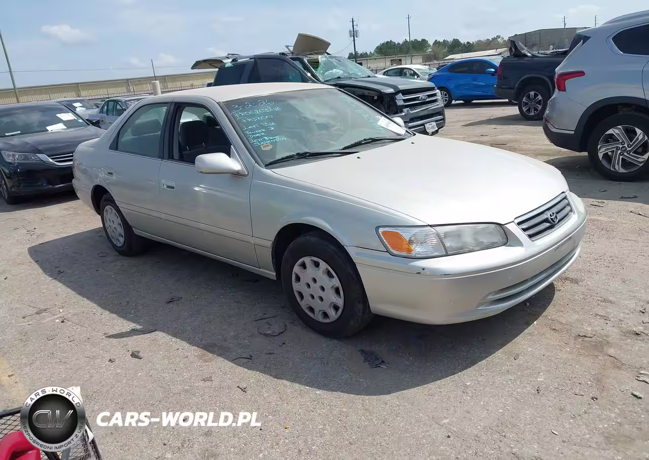 2000 Toyota Camry Ce