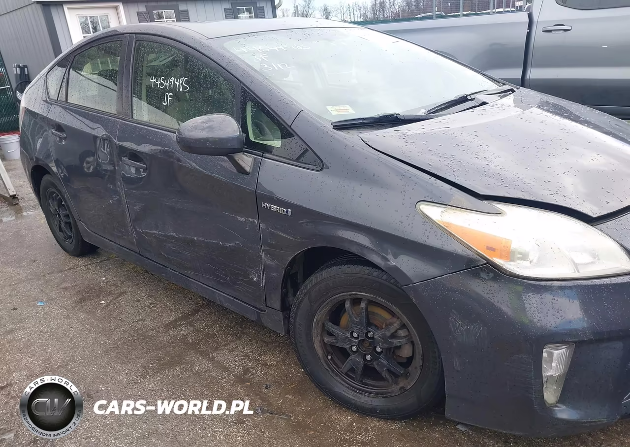 2012 Toyota Prius Two VIN:JTDKN3DU0C5458802 - 6