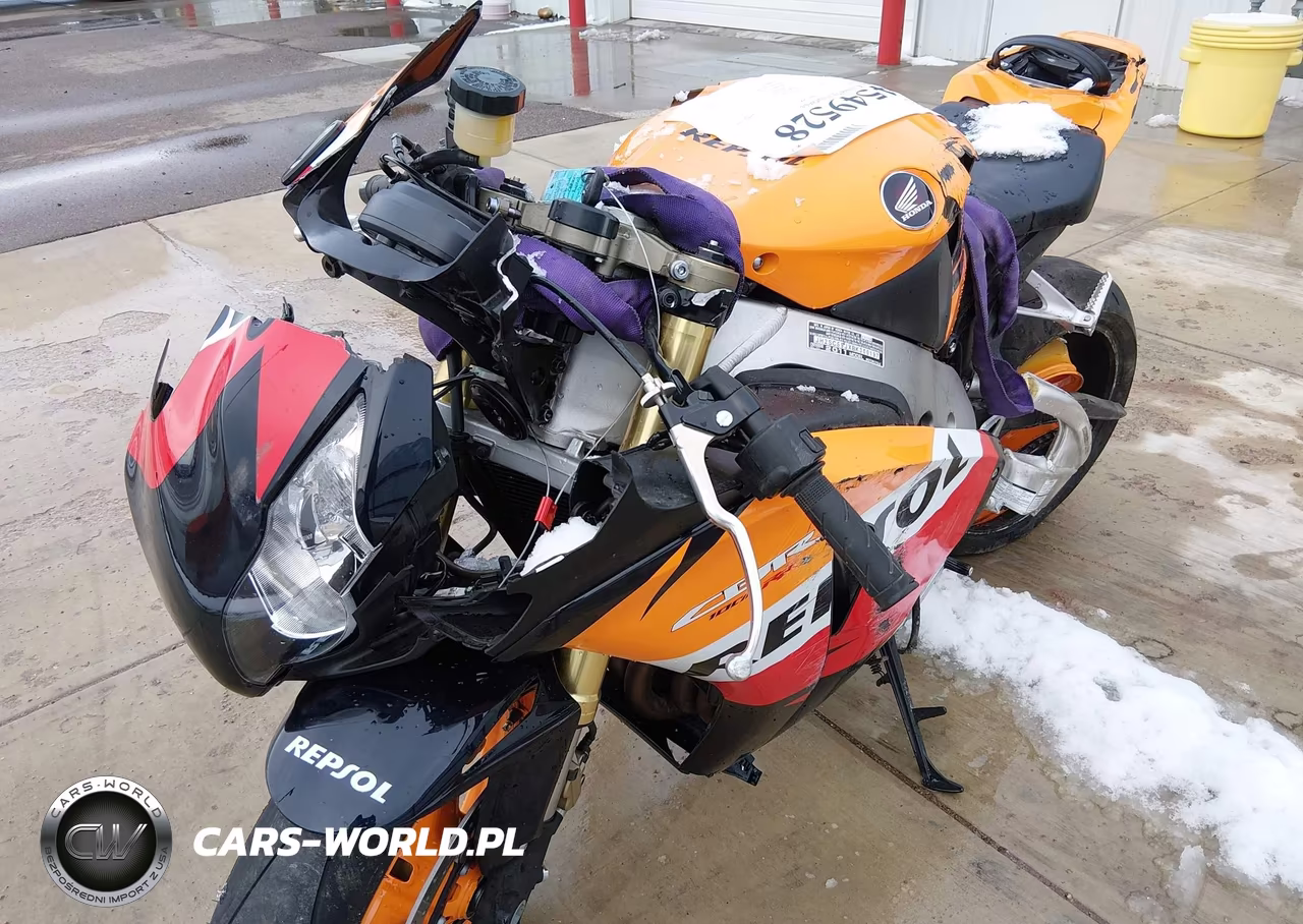 2011 Honda Cbr1000 Rr VIN:JH2SC59JXBK300197 - 17