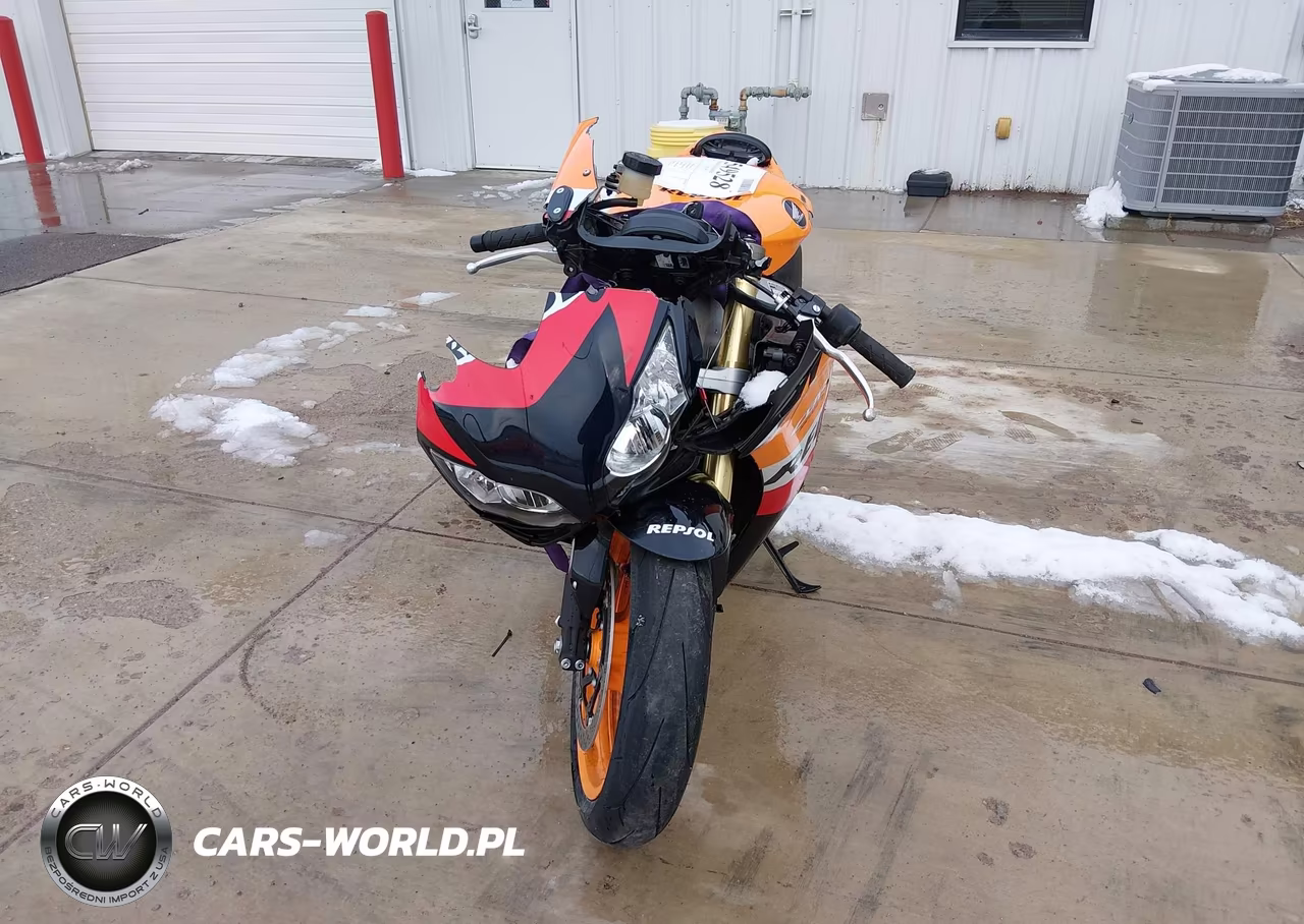 2011 Honda Cbr1000 Rr VIN:JH2SC59JXBK300197 - 5