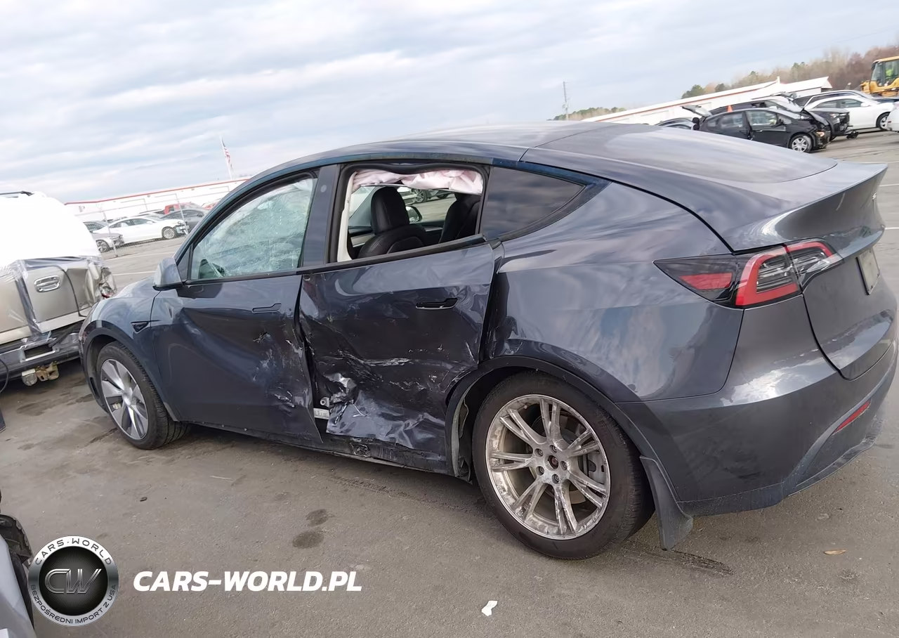 2023 Tesla Model Y Awd-Long Range Dual Motor All-Wheel Drive VIN:7SAYGDEE1PF599712 - 13