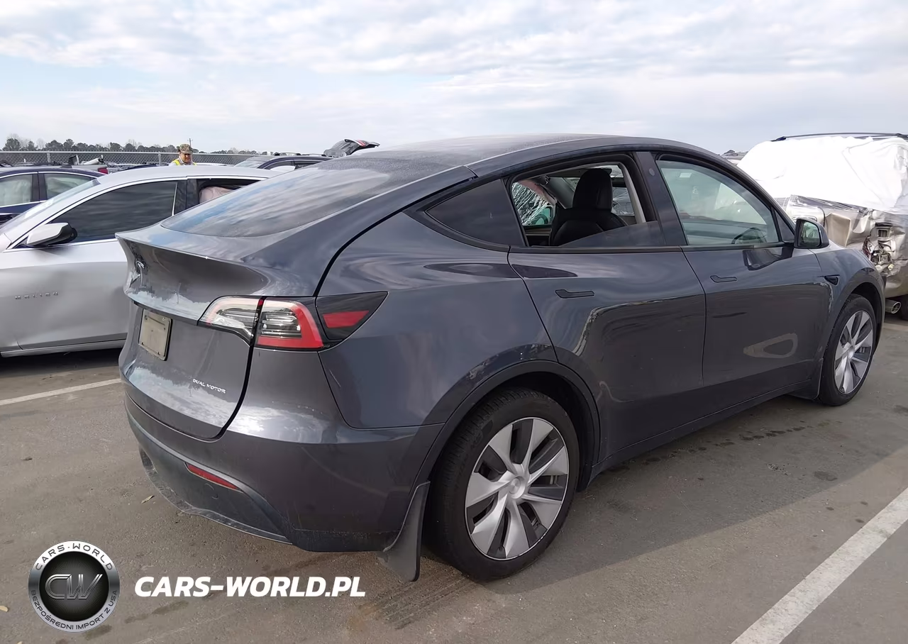 2023 Tesla Model Y Awd-Long Range Dual Motor All-Wheel Drive VIN:7SAYGDEE1PF599712 - 4