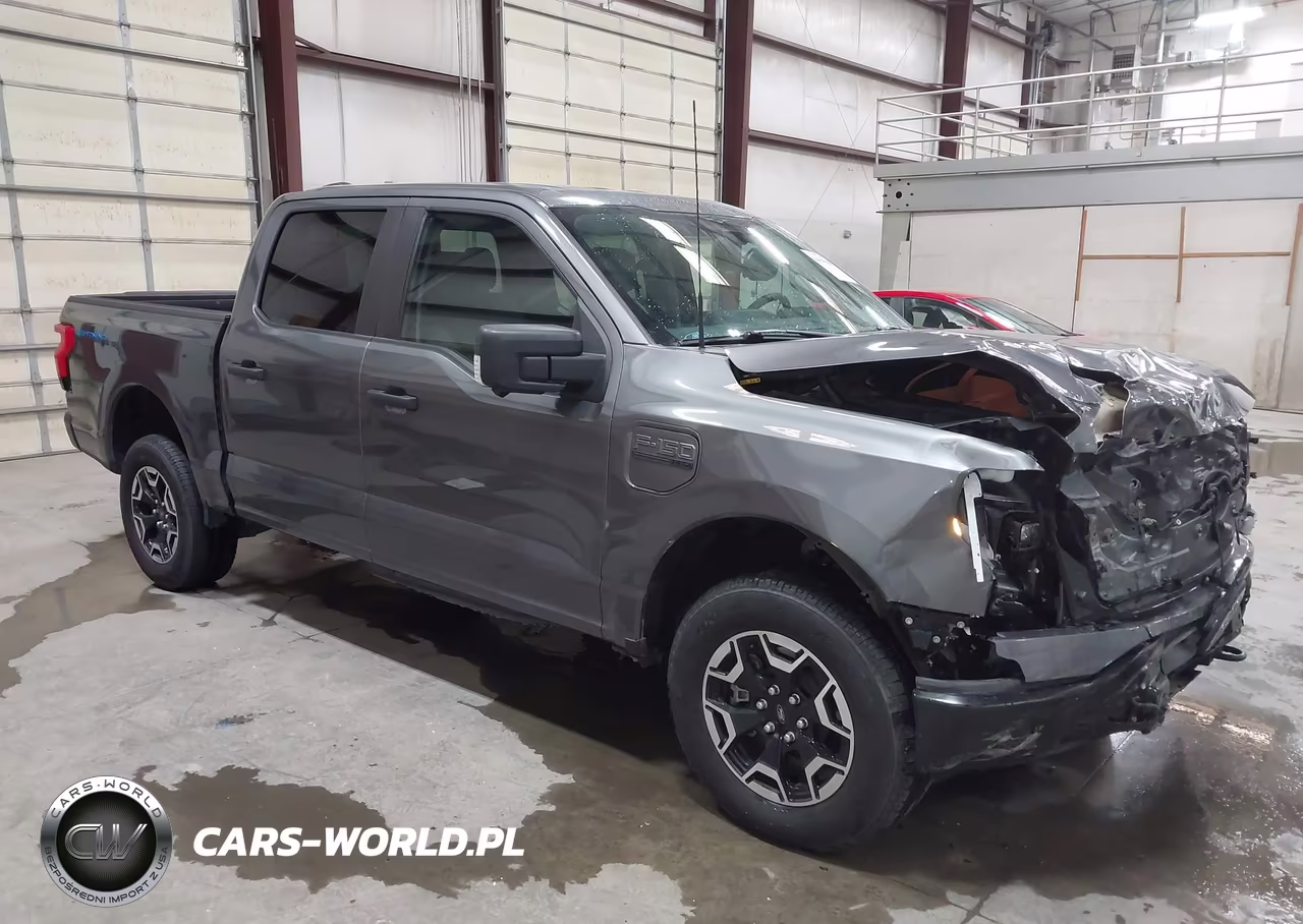 2023 Ford F-150 Lightning Pro
