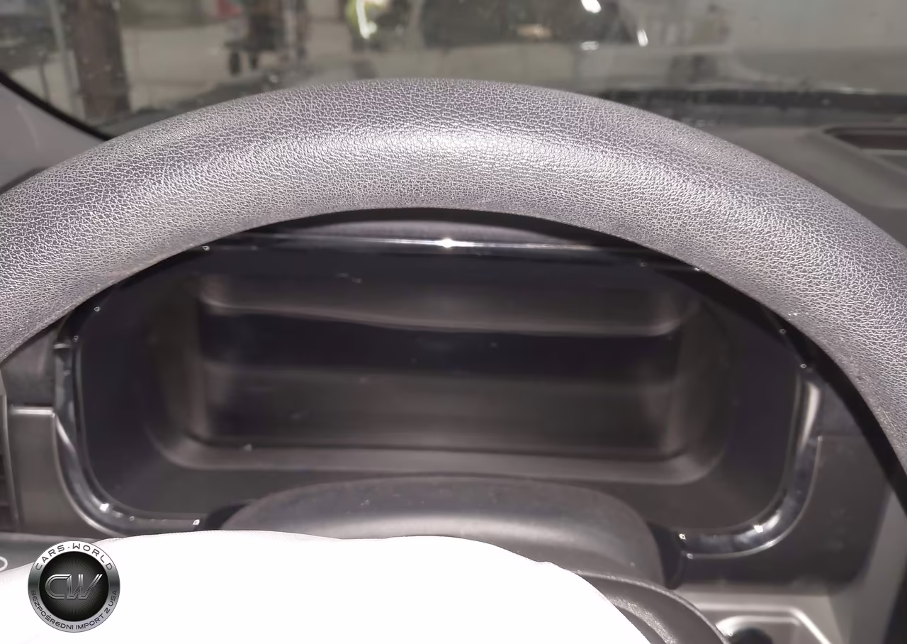 2023 Ford F-150 Lightning Pro VIN:1FTVW1EL0PWG01686 - 7