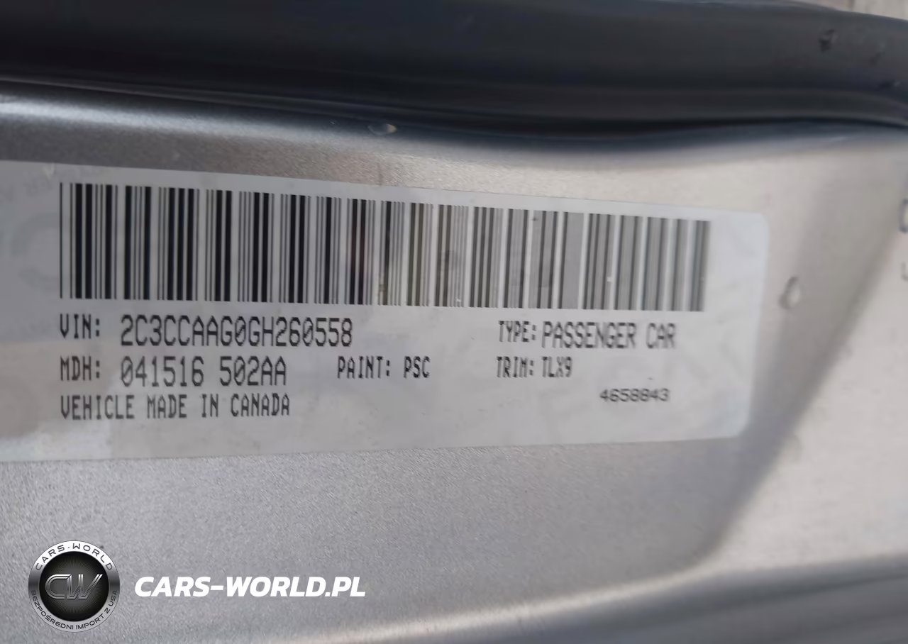 2016 Chrysler 300 Limited VIN:2C3CCAAG0GH260558 - 9