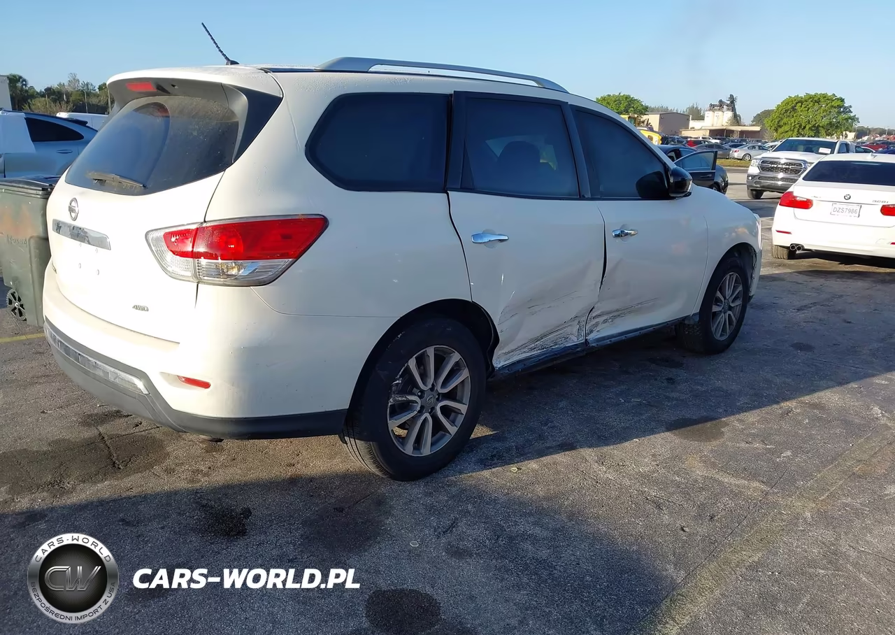 2016 Nissan Pathfinder Platinum-S-Sl-Sv VIN:5N1AR2MM3GC611941 - 4