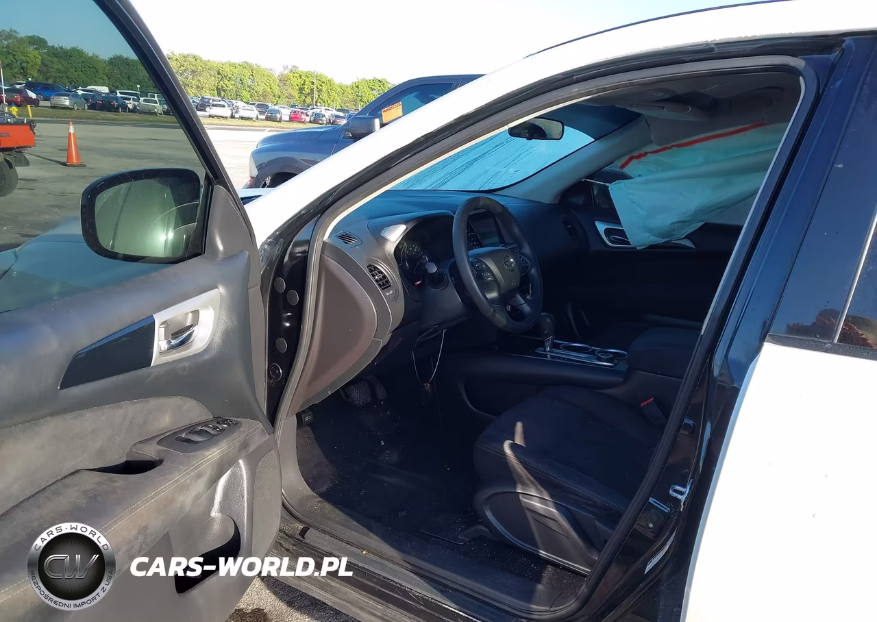 2016 Nissan Pathfinder Platinum-S-Sl-Sv VIN:5N1AR2MM3GC611941 - 5