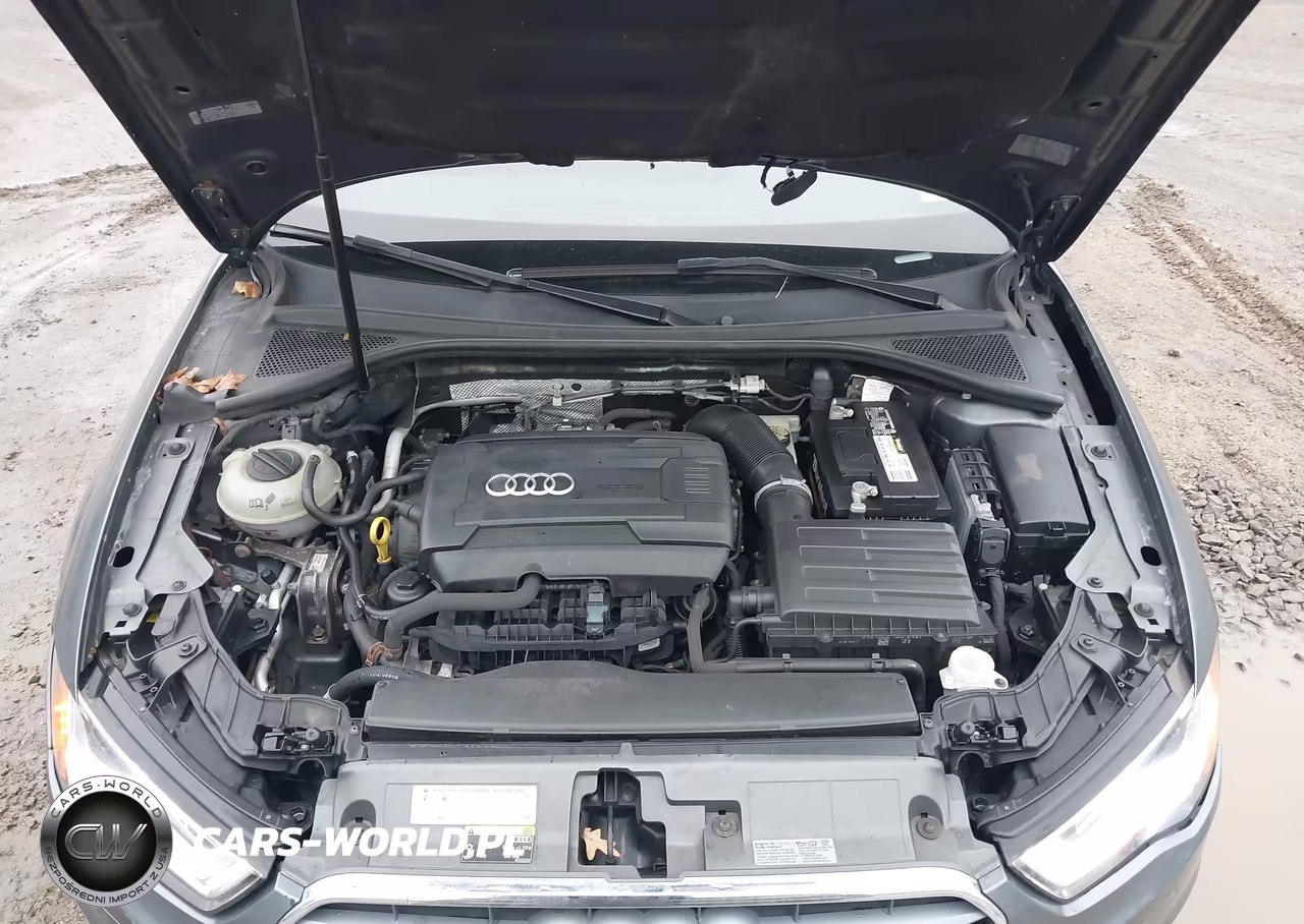 2015 Audi A3 2.0T Premium VIN:WAUBFGFFXF1069015 - 10
