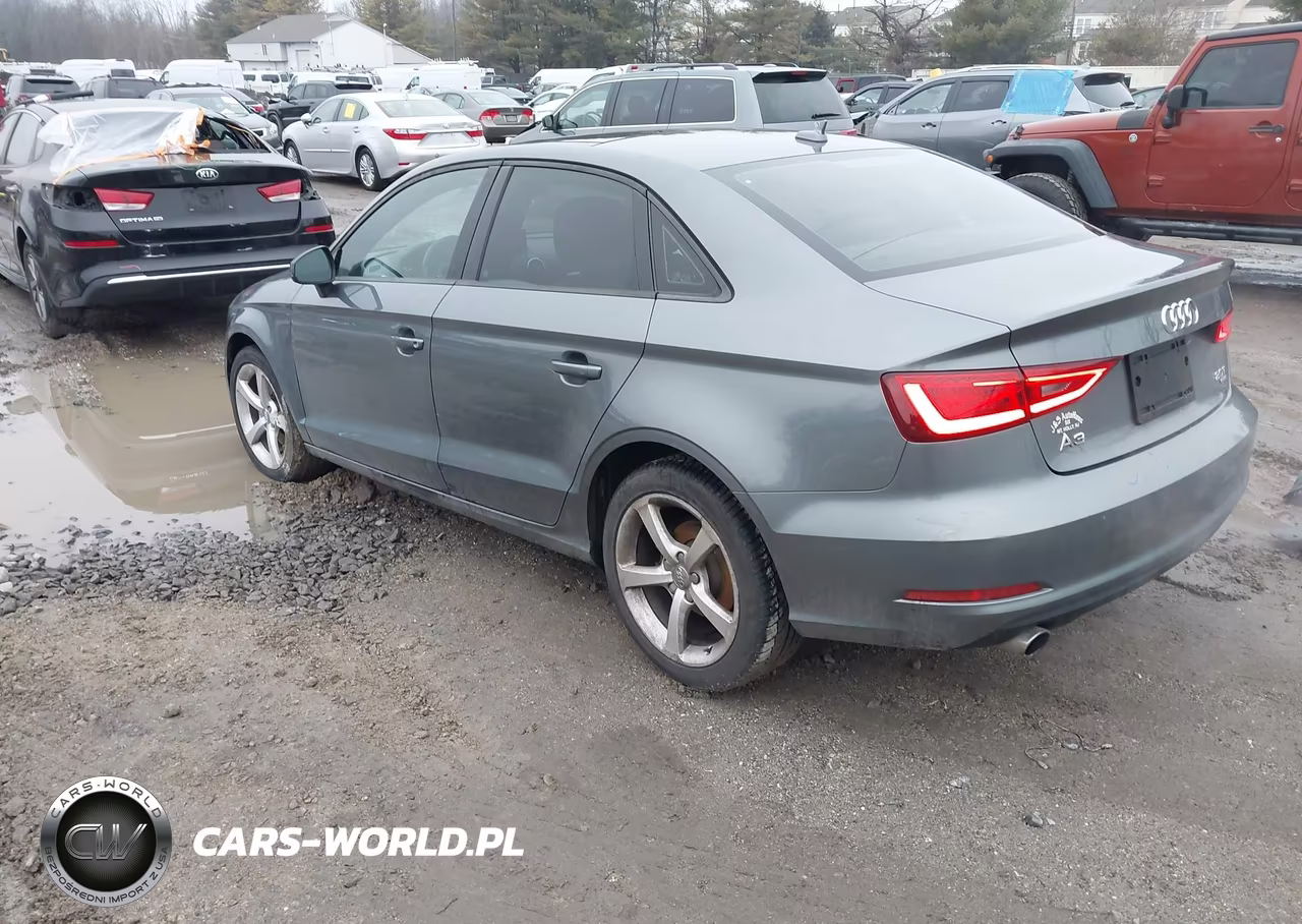 2015 Audi A3 2.0T Premium VIN:WAUBFGFFXF1069015 - 3