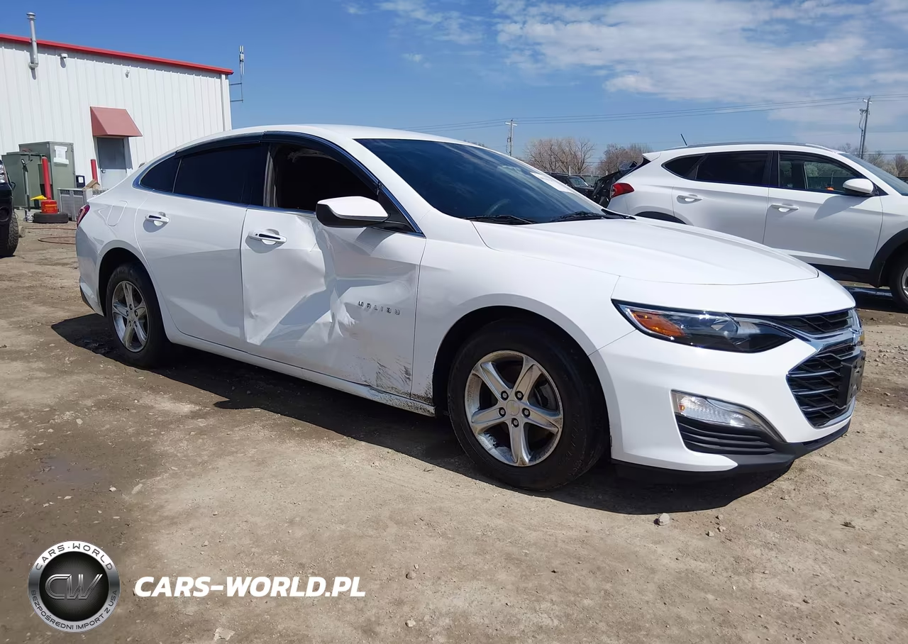 2022 Chevrolet Malibu Fwd 1Fl
