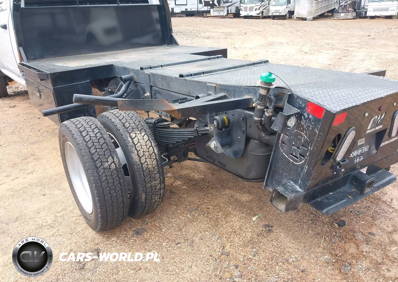 2024 Ram 5500 Chassis Tradesman-Slt-Laramie-Limited VIN:3C7WRNFL2RG172606 - 17