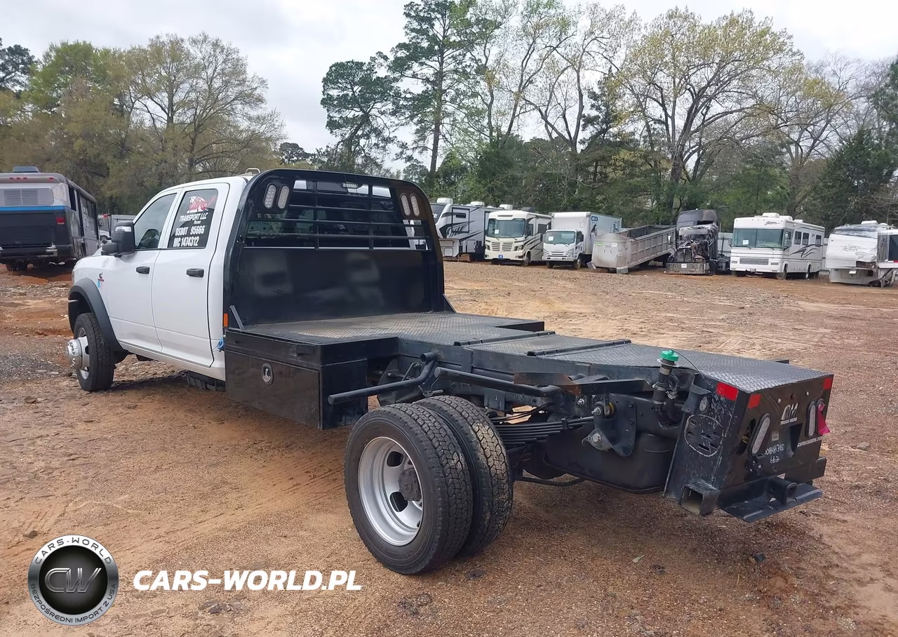 2024 Ram 5500 Chassis Tradesman-Slt-Laramie-Limited VIN:3C7WRNFL2RG172606 - 3