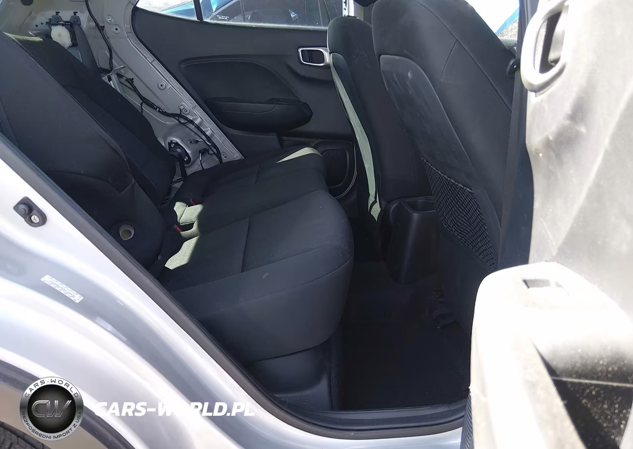 2021 Hyundai Venue Se VIN:KMHRB8A35MU129435 - 8